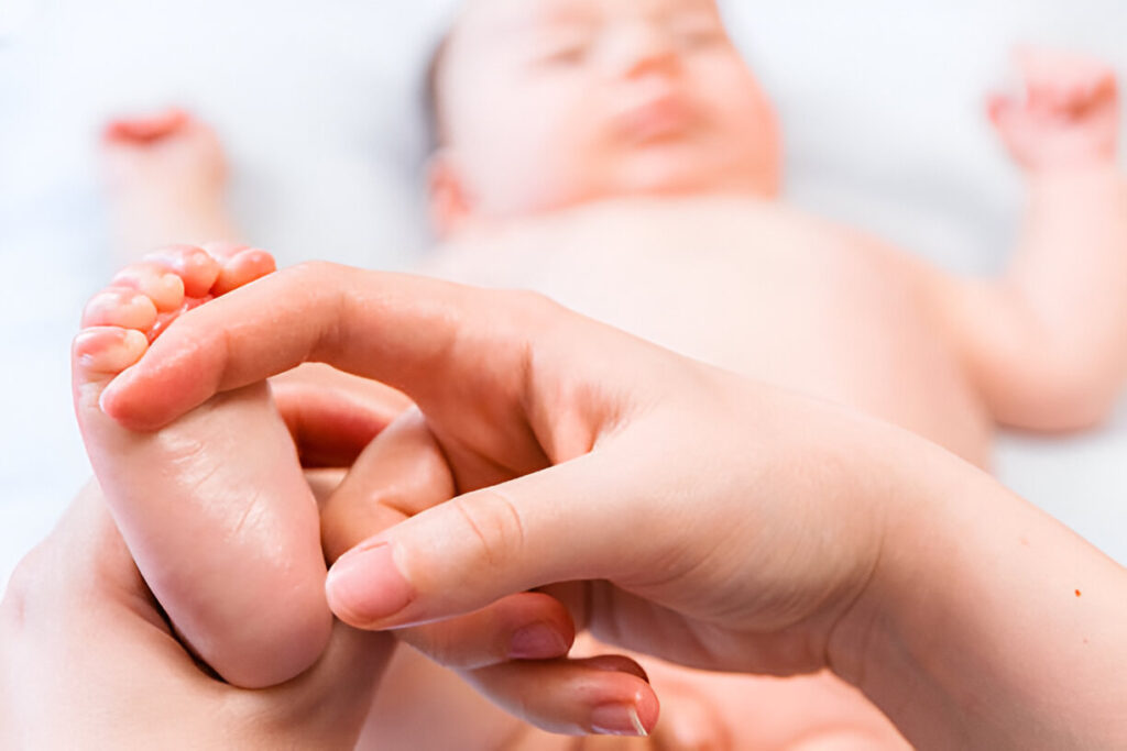 Why Baby Massage Oil is Perfect for Your Little One